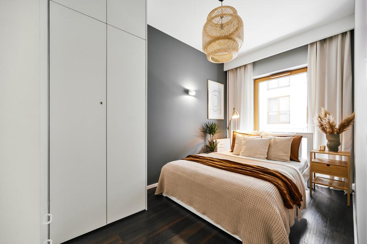 Main Station Art Apartment Краков Экстерьер фото